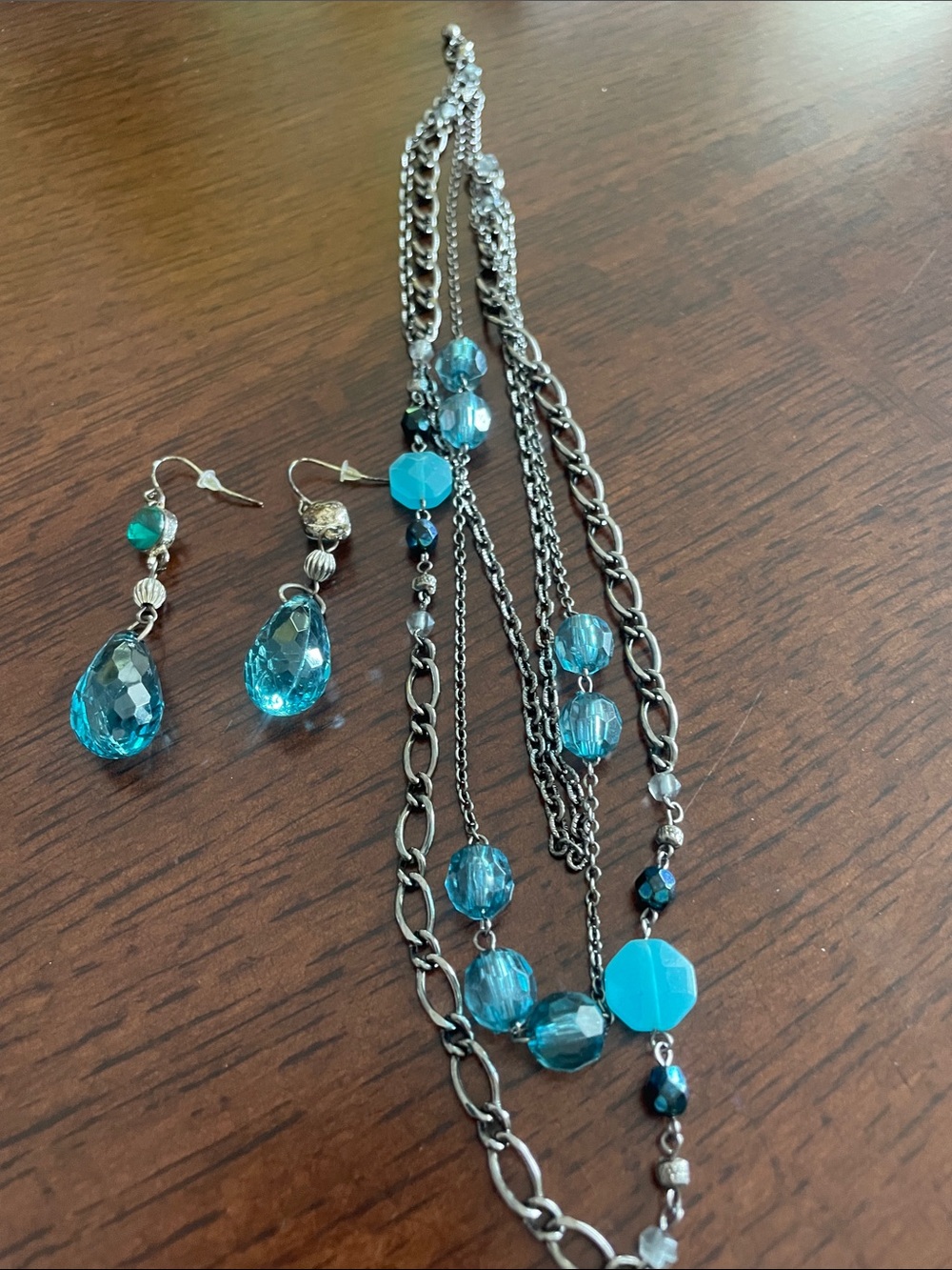 Jewelry assortment - Picture 4 of 5